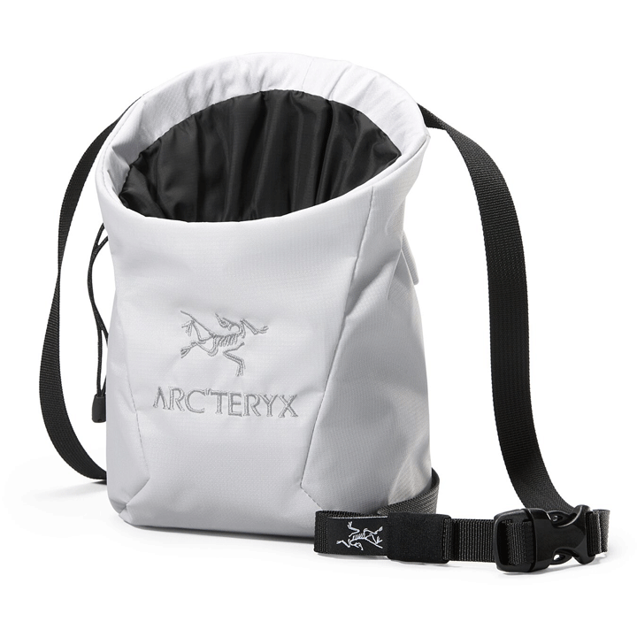 Arc'teryx Ion Lightweight Chalk Bag | Mountain Sports Arc'teryx Ion Lightweight Chalk Bag | Mountain Sports