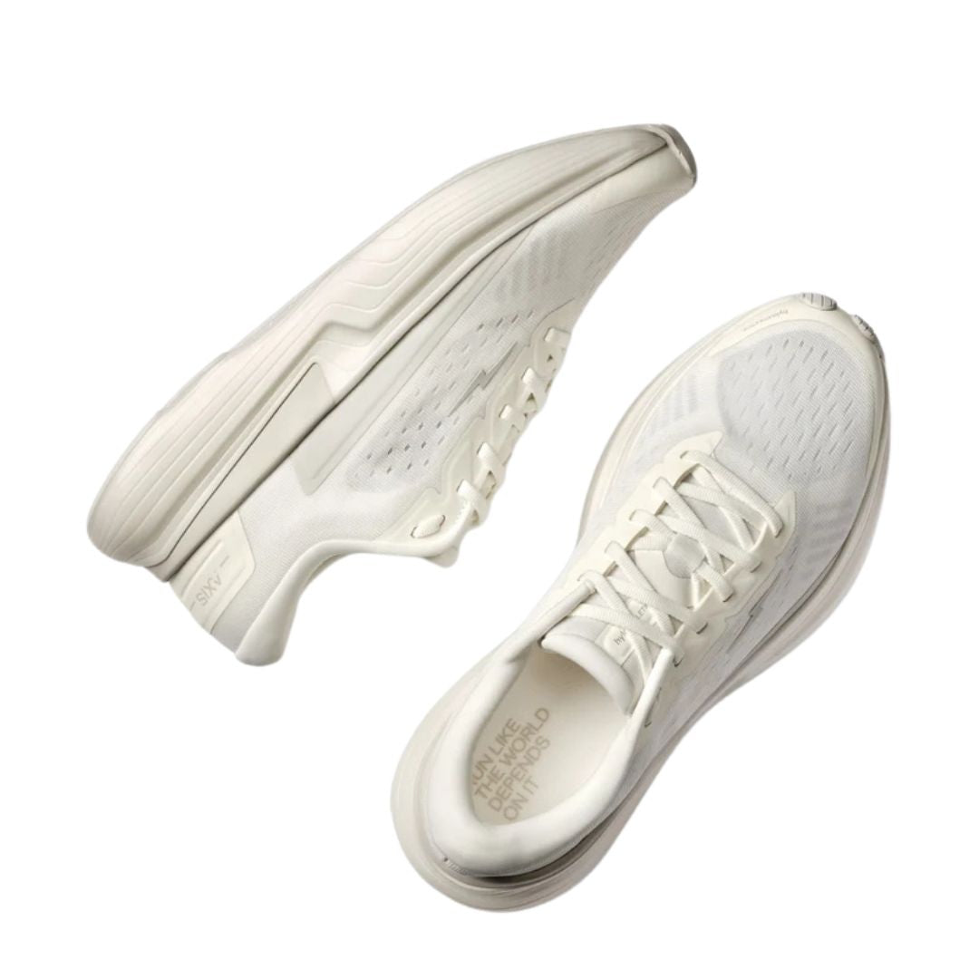 Hylo Axis running shoes in Sand/Oat, angled view of the pair
