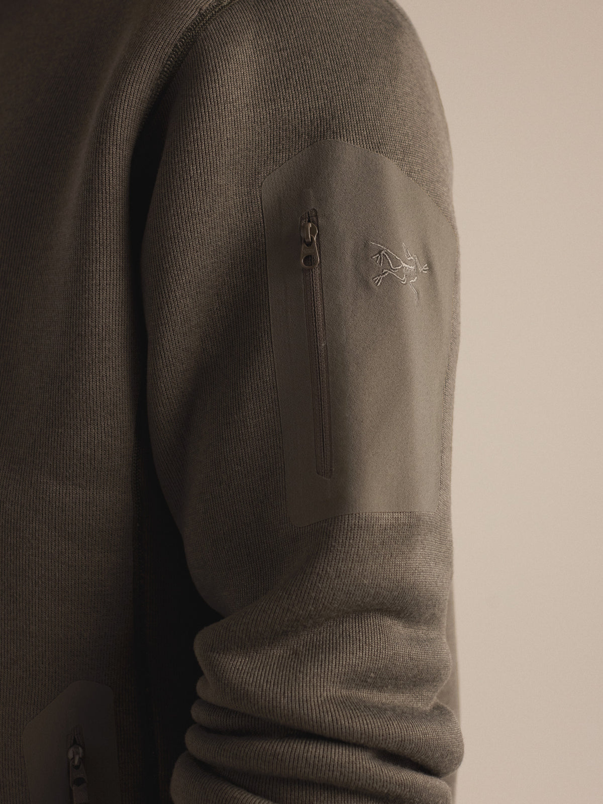 Mens Covert Cardigan-Sweatshirts & Hoodies-Arc'teryx-Mongoose Heather-Mountain Sports