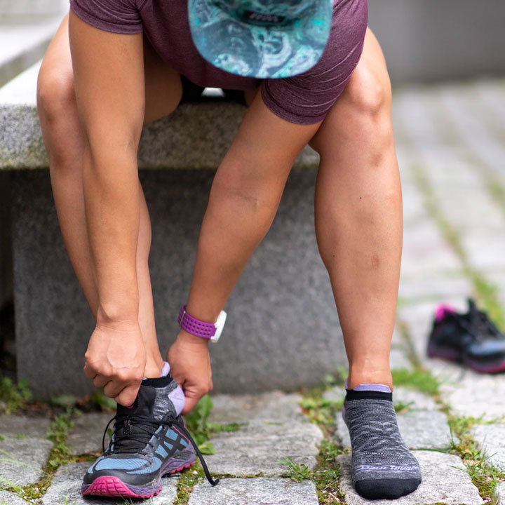 Darn Tough Run No Show Tab Ultra-Lightweight Running Sock Women's