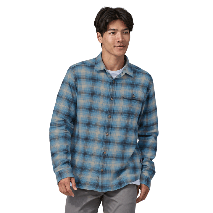 Patagonia Long-Sleeved Cotton in Conversion Lightweight Fjord Flannel Shirt Mens