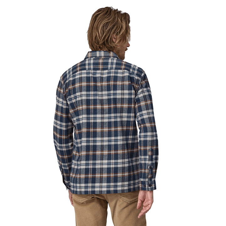 Patagonia Long-Sleeved Organic Cotton Midweight Fjord Flannel Shirt Mens