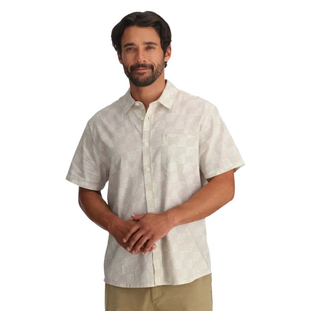 Mens Harbor Short Sleeve Shirt-Short Sleeve Shirts-Free Fly-Sea Scallop Print Birch-Mountain Sports