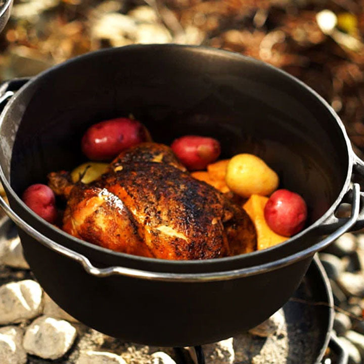 GSI Outdoors Guidecast Dutch Oven